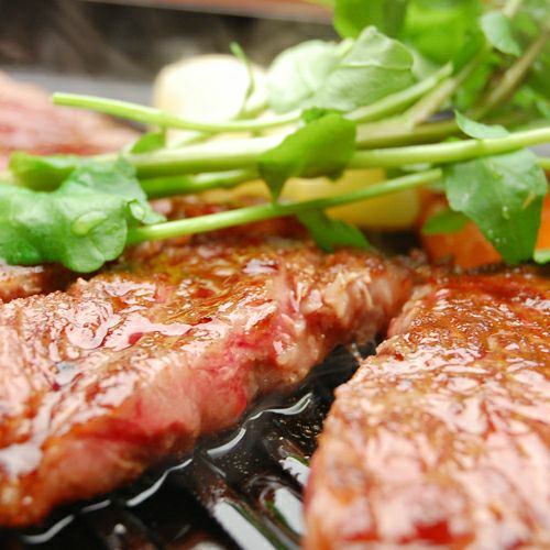 【送料無料】米沢牛ヒレステーキ  200g3枚（3人前）　【冷蔵便】